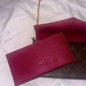 Authentic Louis Vuitton Félicie Pochette! Minor wear and tear.